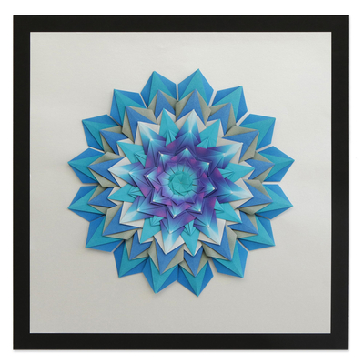Papier-Wandkunst, 'Cooles Mandala'. - Blaues Origami-Papier Mandala-Wandkunst aus Brasilien