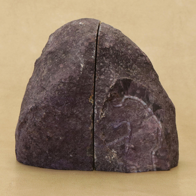 Achat-Buchstützen, 'Regal Crystal - Achatgeodätische Buchstützen mit violettem Kern aus Brasilien