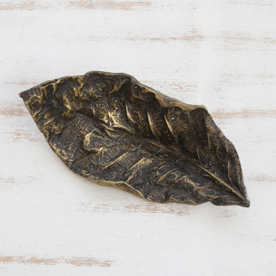 Bronze sculpture, 'Exquisite leaf' - Handcrafted Bronze Life-Like Leaf Sculpture from Brazil