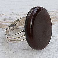 Art glass cocktail ring, 'Gleaming Surface in Chestnut' - Circular Art Glass Cocktail Ring in Chestnut from Brazil