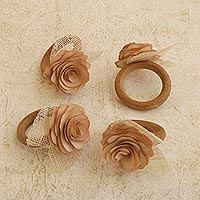 Wood and natural fiber napkin rings, Beige Roses (set of 4)