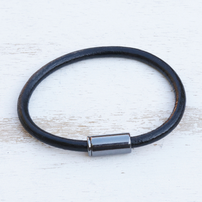 Herrenarmband aus Lederkordel - Herrenschmuck-Armband aus schwarzem und graphitfarbenem Leder