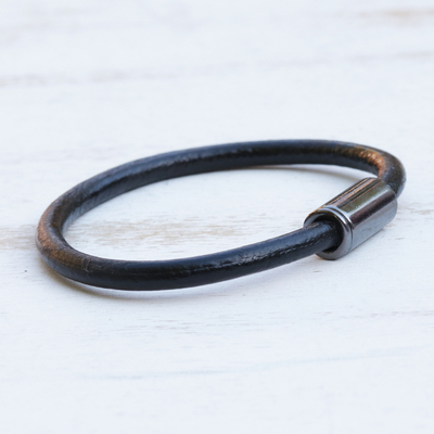 Herrenarmband aus Lederkordel - Herrenschmuck-Armband aus schwarzem und graphitfarbenem Leder
