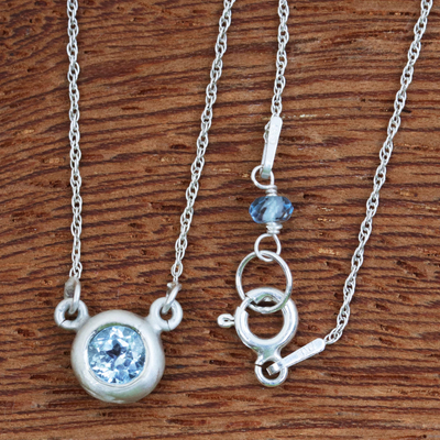 Blue topaz pendant necklace, 'Spot of Heaven' - Round Blue Topaz Pendant Necklace