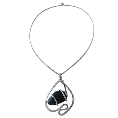 Onyx-Anhänger-Halskette, 'Preference' - einzigartige schwarze Onyx-Halskette
