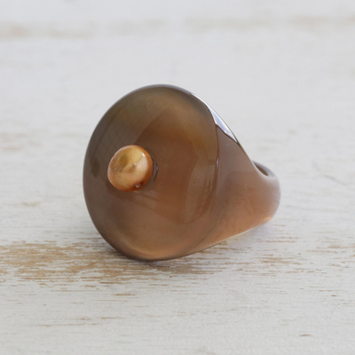 Agate and cultured pearl signet ring, 'Golden Caramel' - Handcrafted Caramel Agate and Gold Cultured Pearl Ring
