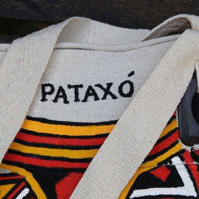 Handgefertigte Tragetasche aus Baumwolle, 'Patax Pride' - Handgefertigte Tragetasche aus Brasilien