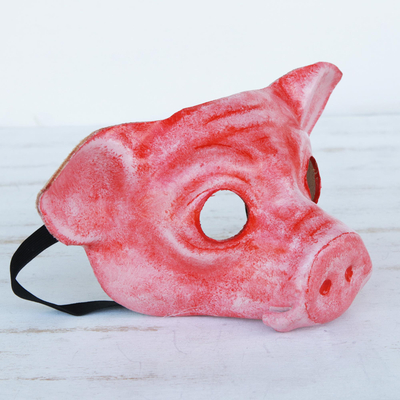 Máscara de cuero - Máscara de cerdo de cuero pintado de Brasil