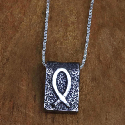 Silberne Halskette mit Anhänger, 'Das gute Buch' - Sterling und Feinsilber Kreuz Anhänger Halskette aus Brasilien