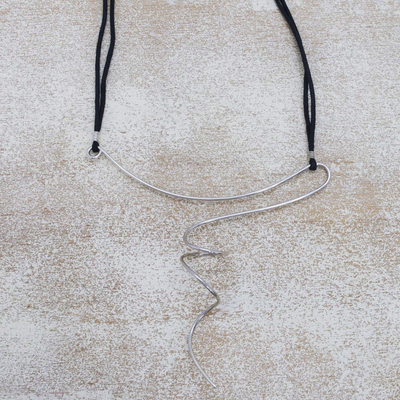 Y-Halskette aus Sterlingsilber - Schwarze Y-Halskette aus Sterlingsilber mit hochglanzpolierter Oberfläche