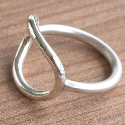 Cocktailring aus Sterlingsilber, 'Simply Oval' - Sterling Silber Cocktailring mit geschwungener ovaler Vorderseite