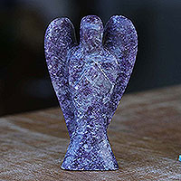 Lepidolit-Statuette, „Engel der Schönheit“ – brasilianische lila Lepidolit-Engelskulptur