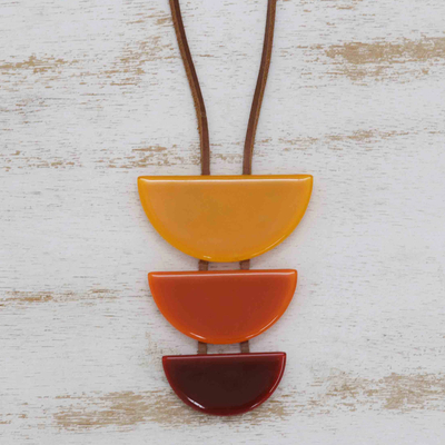 Halskette mit Anhänger aus geschmolzenem Glas - Kunsthandwerklich gefertigte Halskette aus geschmolzenem Glas