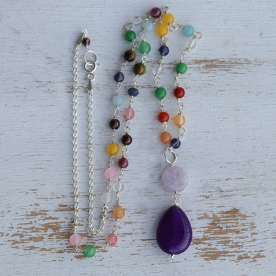 Halskette mit Anhängern aus mehreren Edelsteinen - Halskette aus brasilianischem lila Quarz und mehreren Edelsteinen