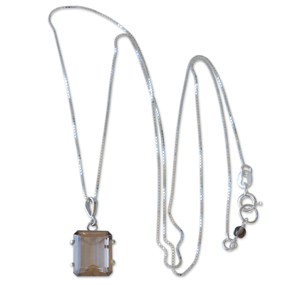Halskette mit Rauchquarz-Anhänger - Quadratisch geschnittene brasilianische 4-Karat-Rauchquarz-Anhänger-Halskette