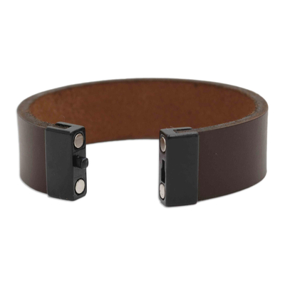Leather wristband bracelet, 'Coffee Sophistication' - Modern Coffee Leather Wristband Bracelet with Magnetic Clasp