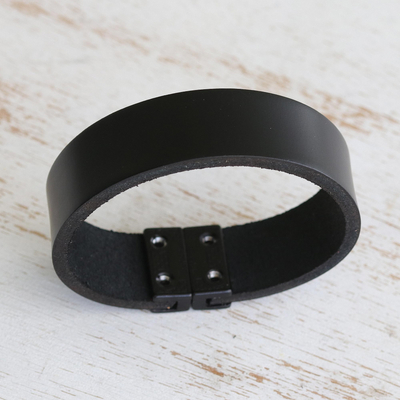 Leather wristband bracelet, 'Jet Sophistication' - Modern Jet Leather Wristband Bracelet with Magnetic Clasp