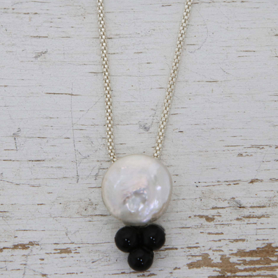 Agate and cultured pearl pendant necklace, 'Glamorous Courage' - Sterling Silver Agate and Cultured Pearl Pendant Necklace