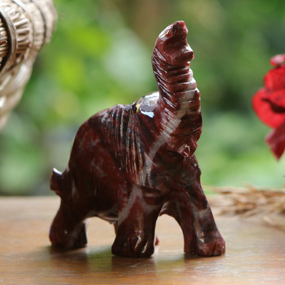 Escultura de dolomita - Escultura de elefante de dolomita hecha a mano de Brasil