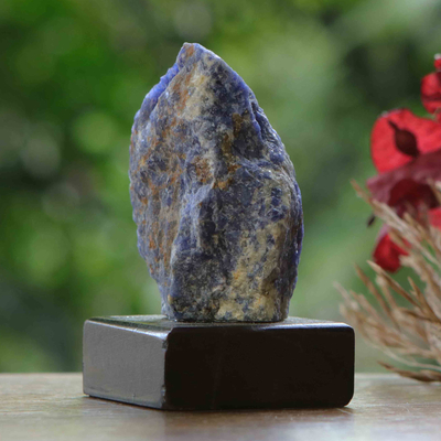 Sodalite sculpture, 'Blue Confidence' - Natural Sodalite Sculpture with Black Pine Wood Base