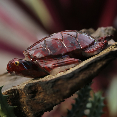 Escultura de dolomita - Escultura de tortuga marina hecha a mano con dolomita roja en Brasil