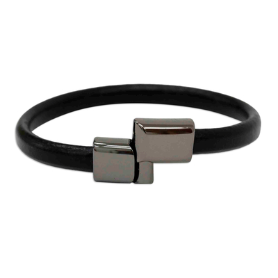 Armband aus Leder - Unisex-Armband aus schwarzem Leder mit Zamak-Verschluss
