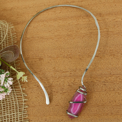 Halskette mit Achathalsband - Freiform-Halskette mit lila Achat-Kragenanhänger aus Brasilien