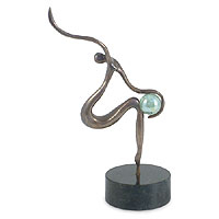 Bronze sculpture, Breeze