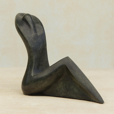 Bronze sculpture, 'Seated Madonna' - Bronze sculpture