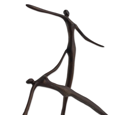 Bronze sculpture, 'In Balance' - Bronze sculpture