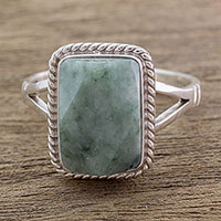 Jade cocktail ring, 'Green Nuances' - Guatemala Handcrafted Sterling Silver and Faceted Jade Ring