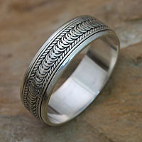 Featured review for Sterling silver spinner ring, Infinity Path