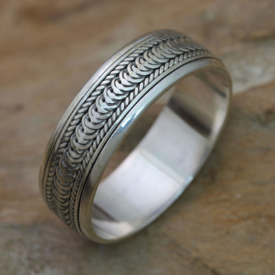 Sterling silver spinner ring, 'Infinity Path' - Sterling Silver Spinner Band Ring