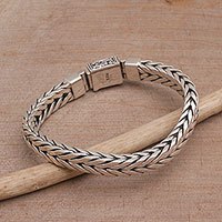 Sterling silver chain bracelet,