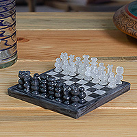Mini onyx and marble chess set, 'Grey and Ivory Challenge'