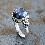 Anillo de cóctel floral de plata de ley y perlas, 'Blue Moon'