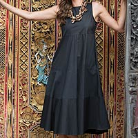 Cotton dress, 'Cool in Black' - Classic Black Sleeveless Midi Cotton Dress from Bali