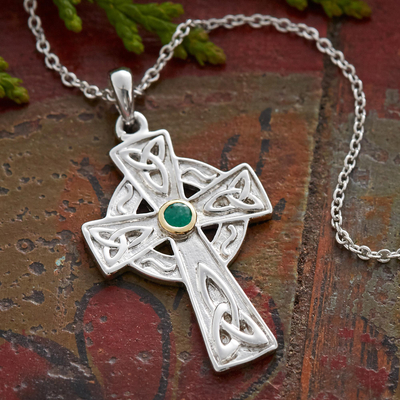 collar con colgante de esmeralda - collar cruz celta esmeralda