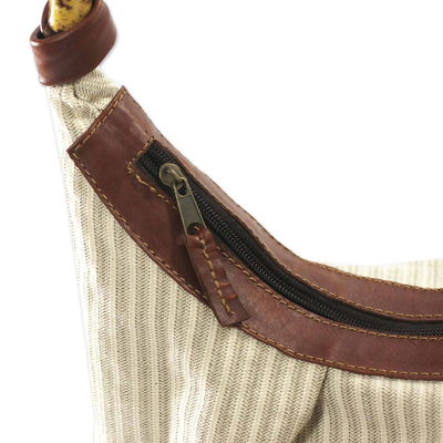 Bolso hobo de algodón natural con detalles en piel - Bolso de hombro 100% algodón con detalles en cuero y cuentas de jade