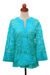 Durchsichtige, bestickte Jacke „Island Breeze“ – durchscheinende türkisfarbene Jacke mit Blumenwirbel-Stickerei