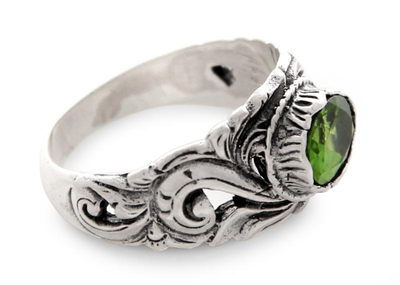 Peridot solitaire ring, 'Feminine Charm' - Sterling Silver and Peridot Ring