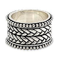 Men's sterling silver ring, 'Woven Wonder' - Men's Unique Sterling Silver Band Ring