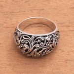 Sterling silver cocktail ring, 'Borneo Forest' - Leaf Pattern Sterling Silver Cocktail Ring from Java