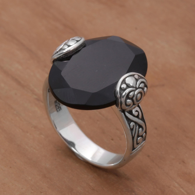Onyx cocktail ring, 'Mysterious Oval' - Oval Onyx and Sterling Silver Cocktail Ring from Bali