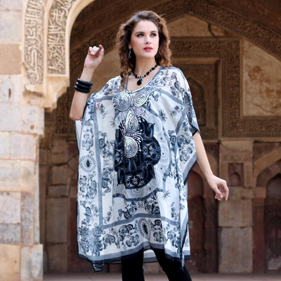 Chiffon-Kaftan - Schwarz-weißer Polyester-Kaftan mit Pailletten aus Indien