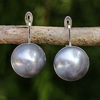 Cultured pearl drop earrings, 'Shadowy Moon' - Handcrafted Gray Pearl Drop Earrings from Thai Artisan