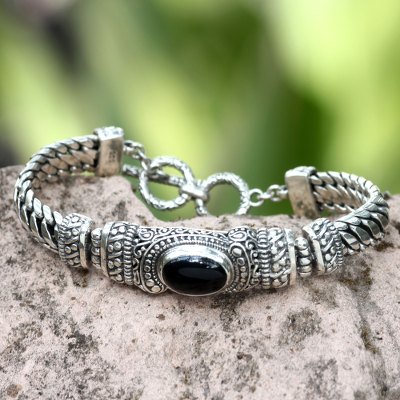 Men's onyx bracelet, 'Royal Bali' - Men's Handmade Sterling Silver and Onyx Bracelet