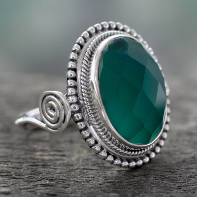 Sterling silver cocktail ring, 'Green Magnificence' - Sterling Silver Cocktail Ring with Green Onyx