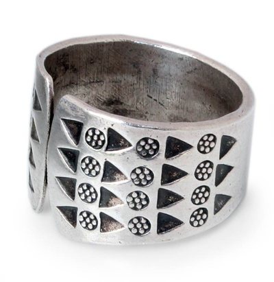 Sterling silver wrap ring, 'Mountain Wildflowers' - Floral Sterling Silver Wrap Ring from Thailand