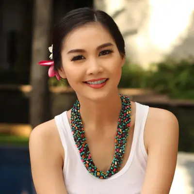 Wood torsade necklace, 'Siam Belle' - Colorful Beaded Necklace Hand Knotted Jewelry
